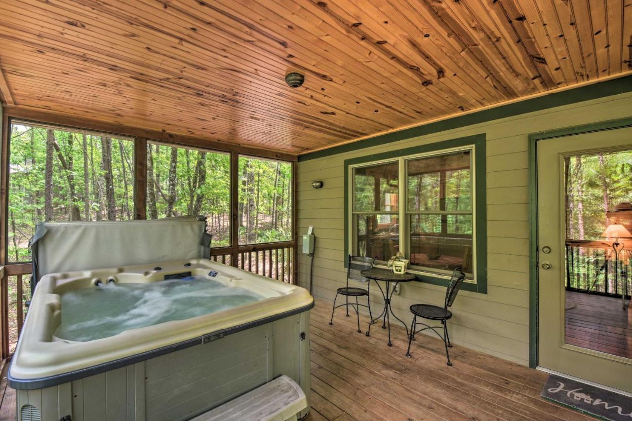 The Honeybee Cabin With Private Porch And Hot Tub Clarkesville Luaran gambar