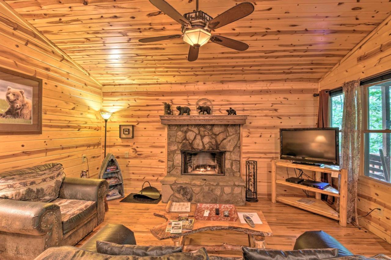 The Honeybee Cabin With Private Porch And Hot Tub Clarkesville Luaran gambar
